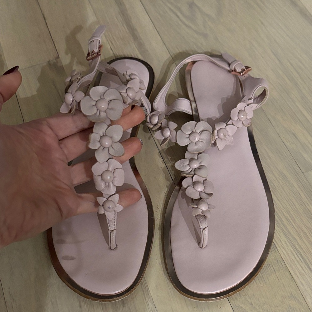 Michael Kors Floral Pink Leather Sandals rose gold trim size 10 Coachella vibe